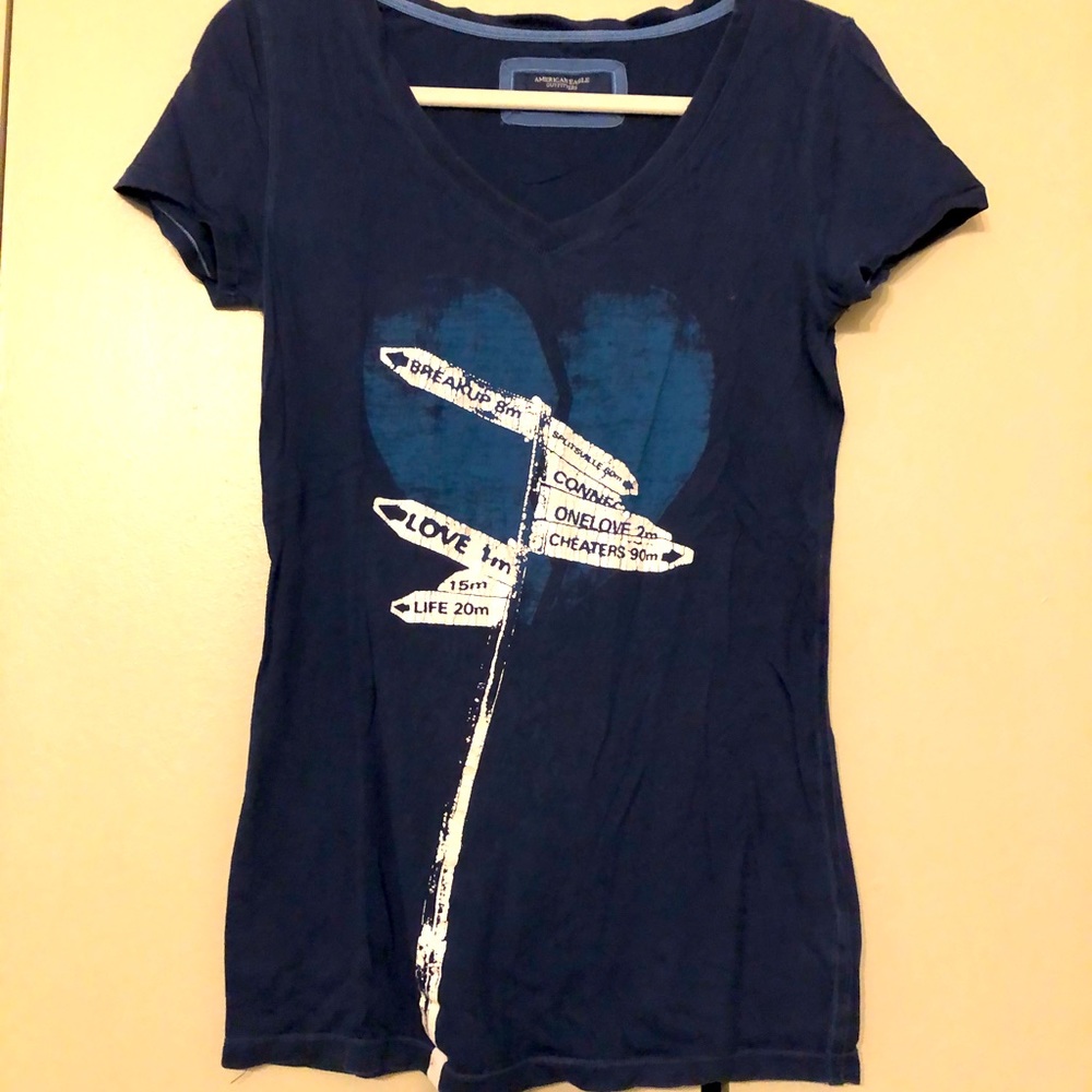 Graphic tee